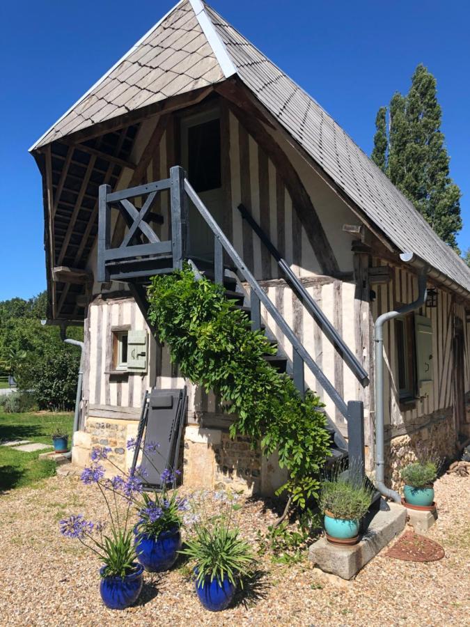 Bed and Breakfast Au Detour D'Un Chemin Manneville-la-Raoult Exteriér fotografie